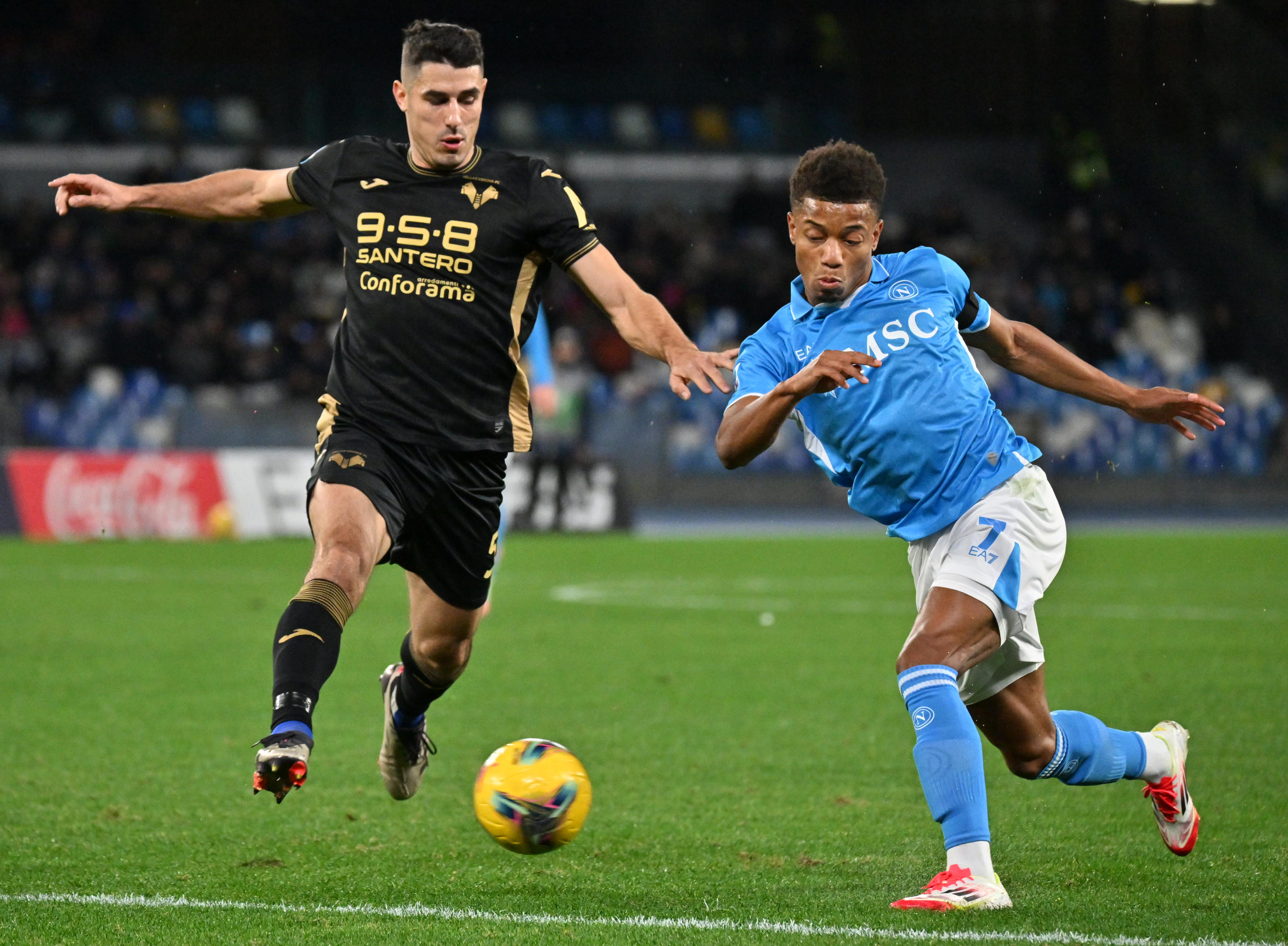 赛地聚焦:意甲今夜热度飙升;那不勒斯扳平良机;悬念犹存;年轻球员得到机会的简单介绍 赛地聚焦:意甲今夜热度飙升;那不勒斯扳平良机;悬念犹存;年轻球员得到机会的简单介绍